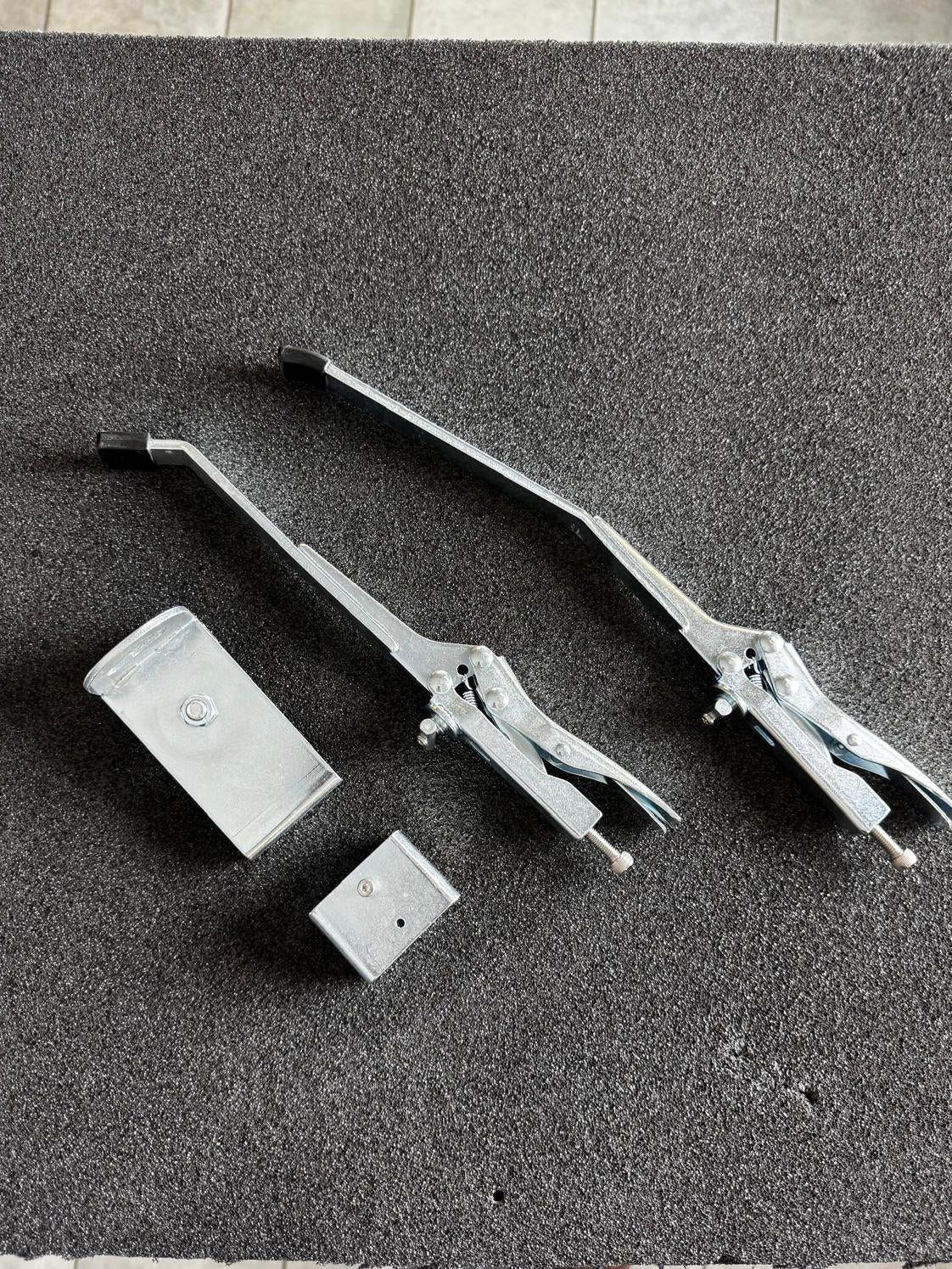 iQ252 Table Clamp Kit