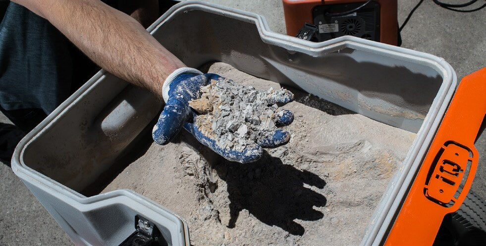 iQ360XR dust tray