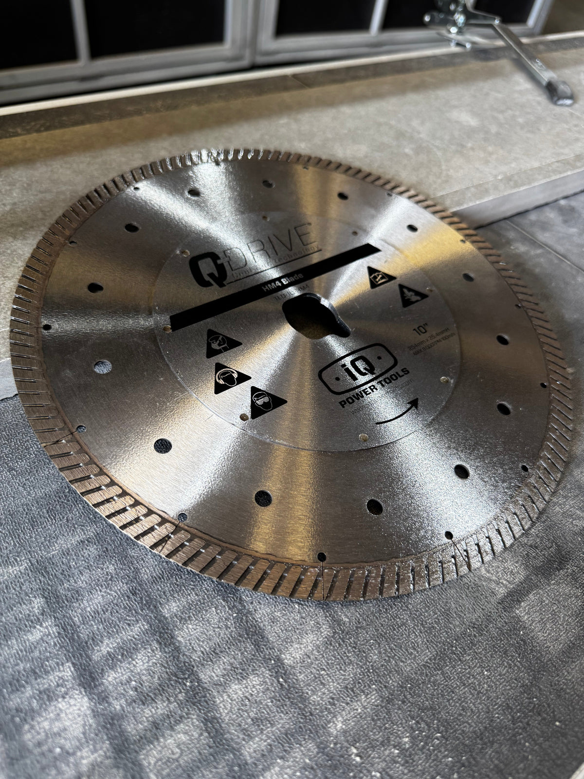 254mm x 1.5mm Q-Drive Plus-Tile Blade Dry Hard Material HM4