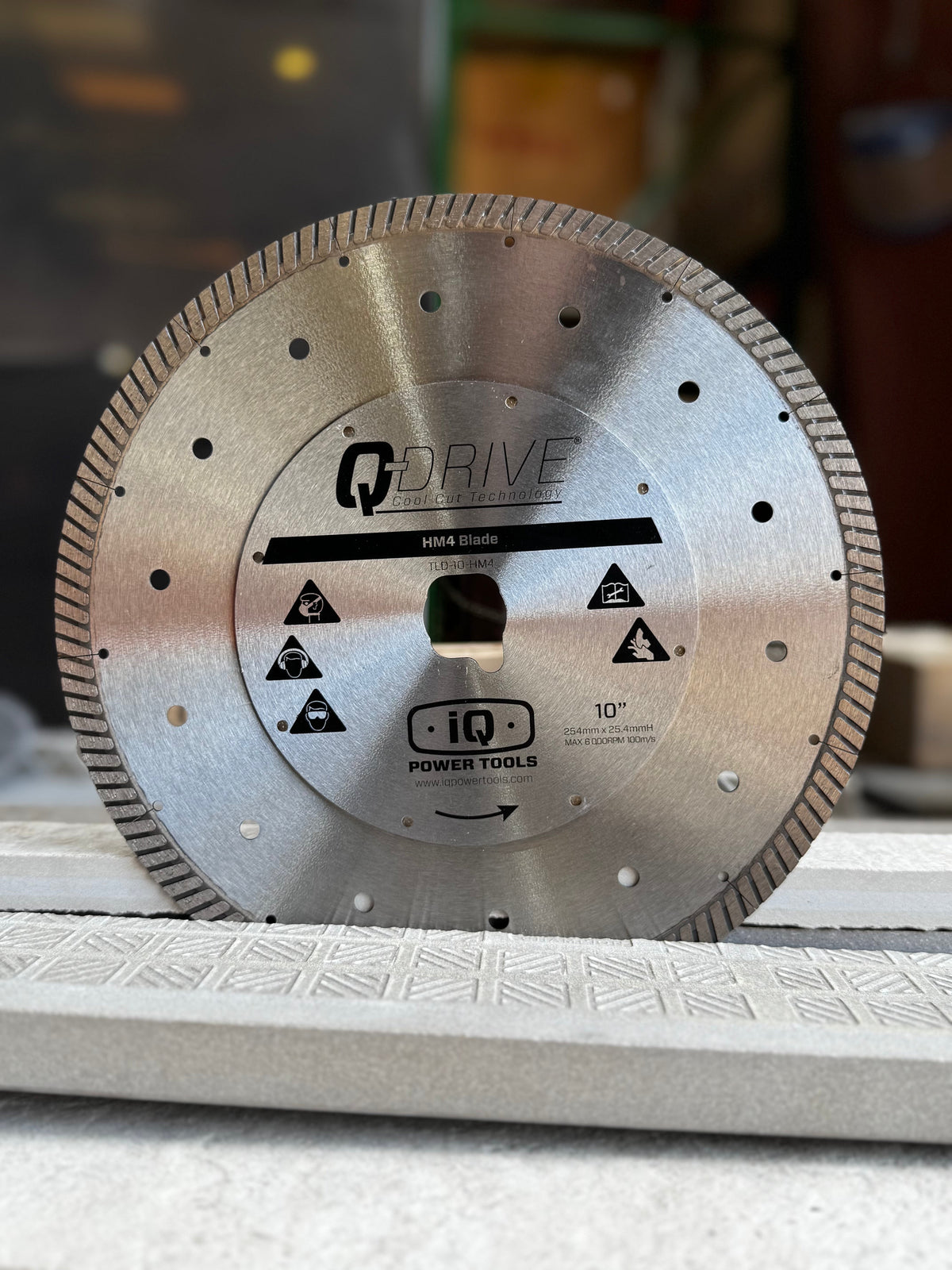 254mm x 1.5mm Q-Drive Plus-Tile Blade Dry Hard Material HM4