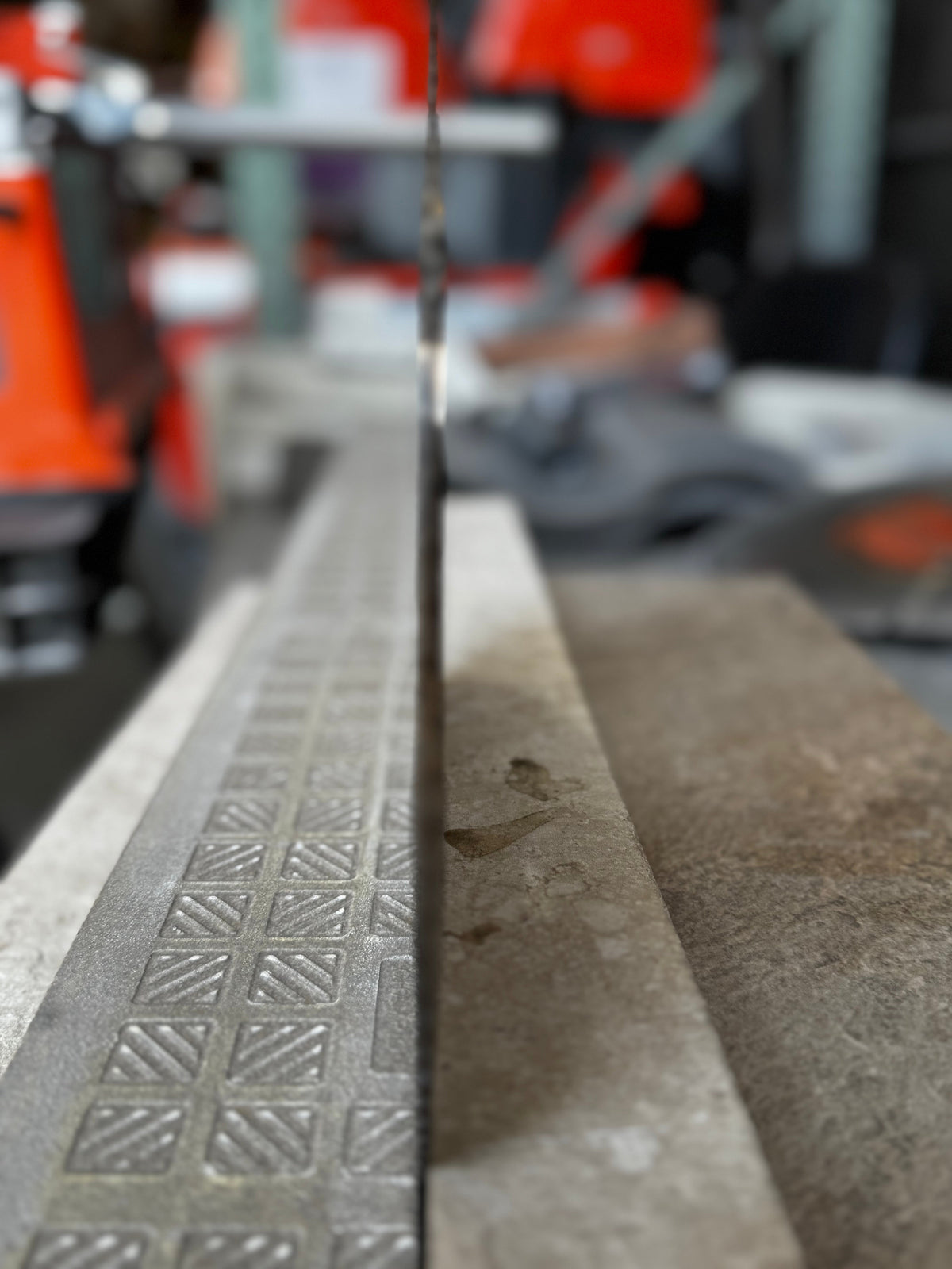 254mm x 1.5mm Q-Drive Plus-Tile Blade Dry Hard Material HM4