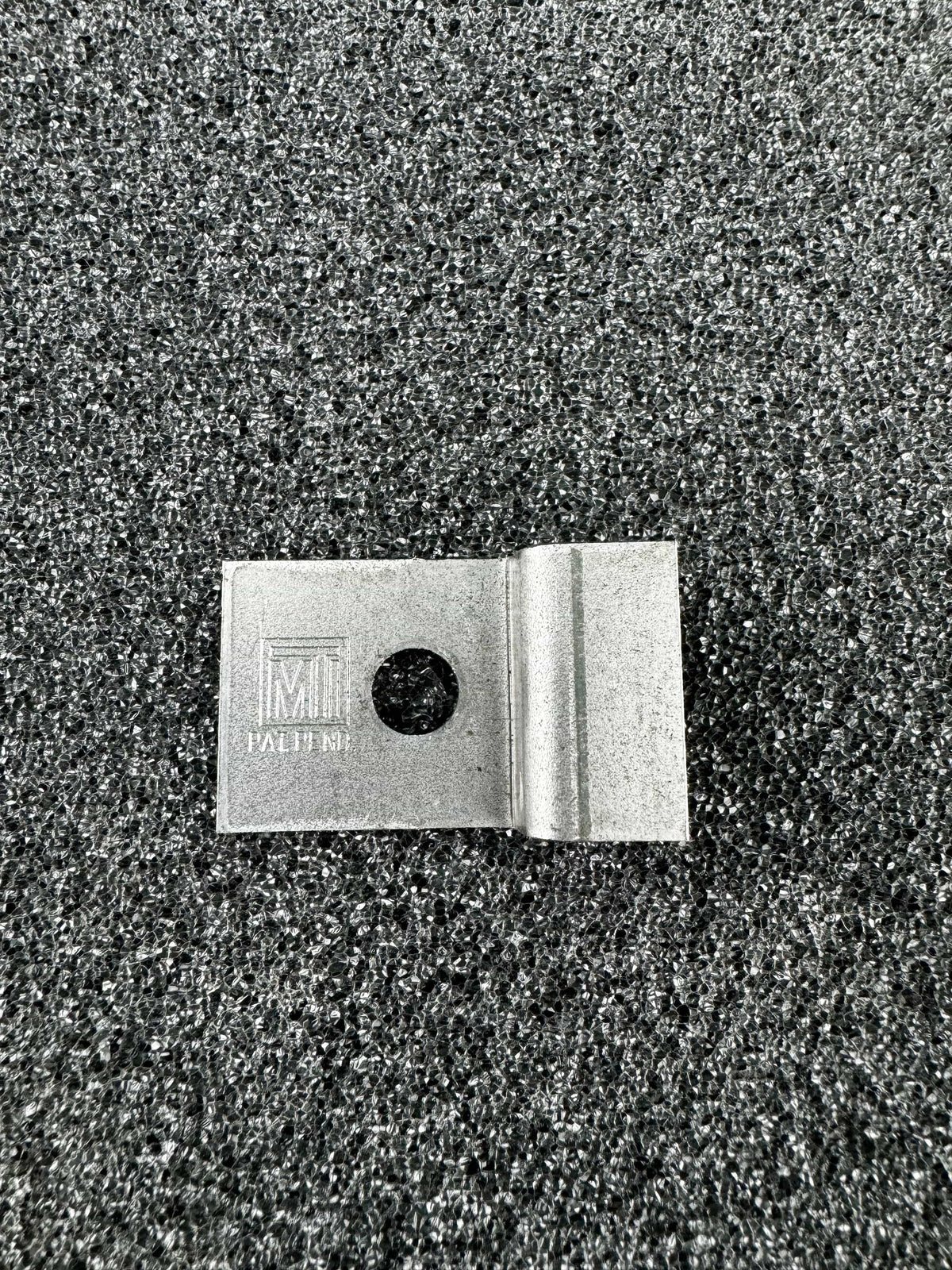 9.5mm Clips with Nail in Anchors and 3 complimentary Drill Bits (250/Box)
