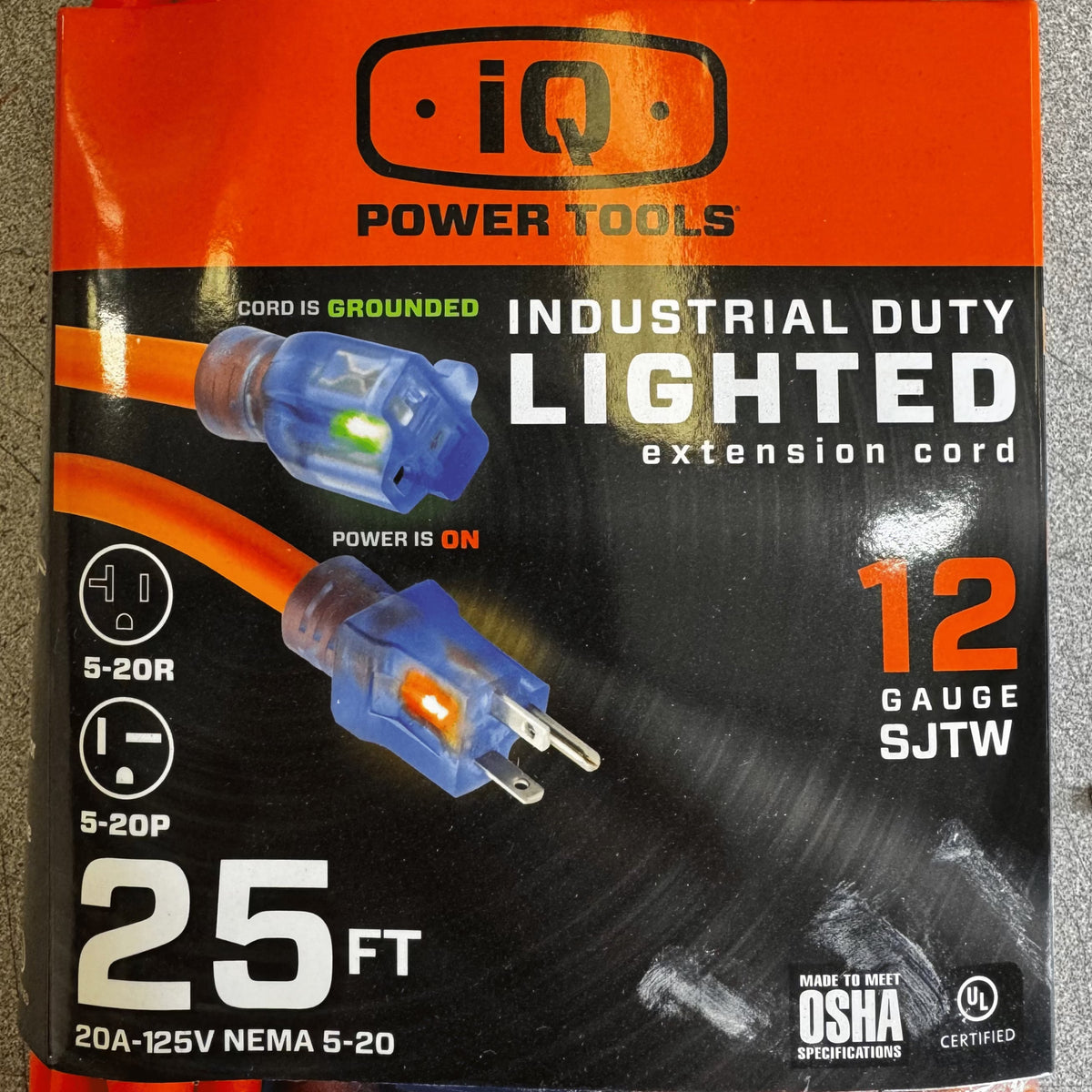 iQ Power Tools Heavy-Duty Extension Cord – 7.6m & 15.2m (20 Amp, Lighted, SJTW)