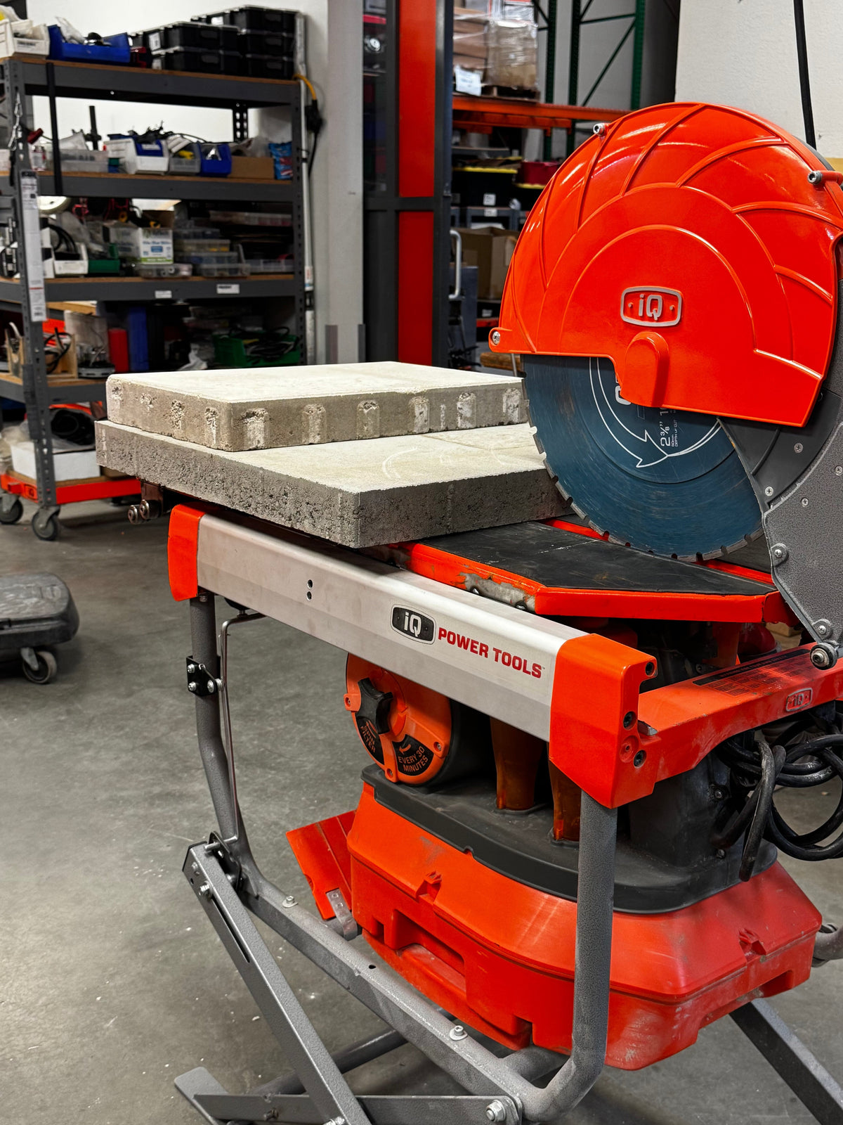 iQMS362i 914mm Heavy Duty Sliding Table