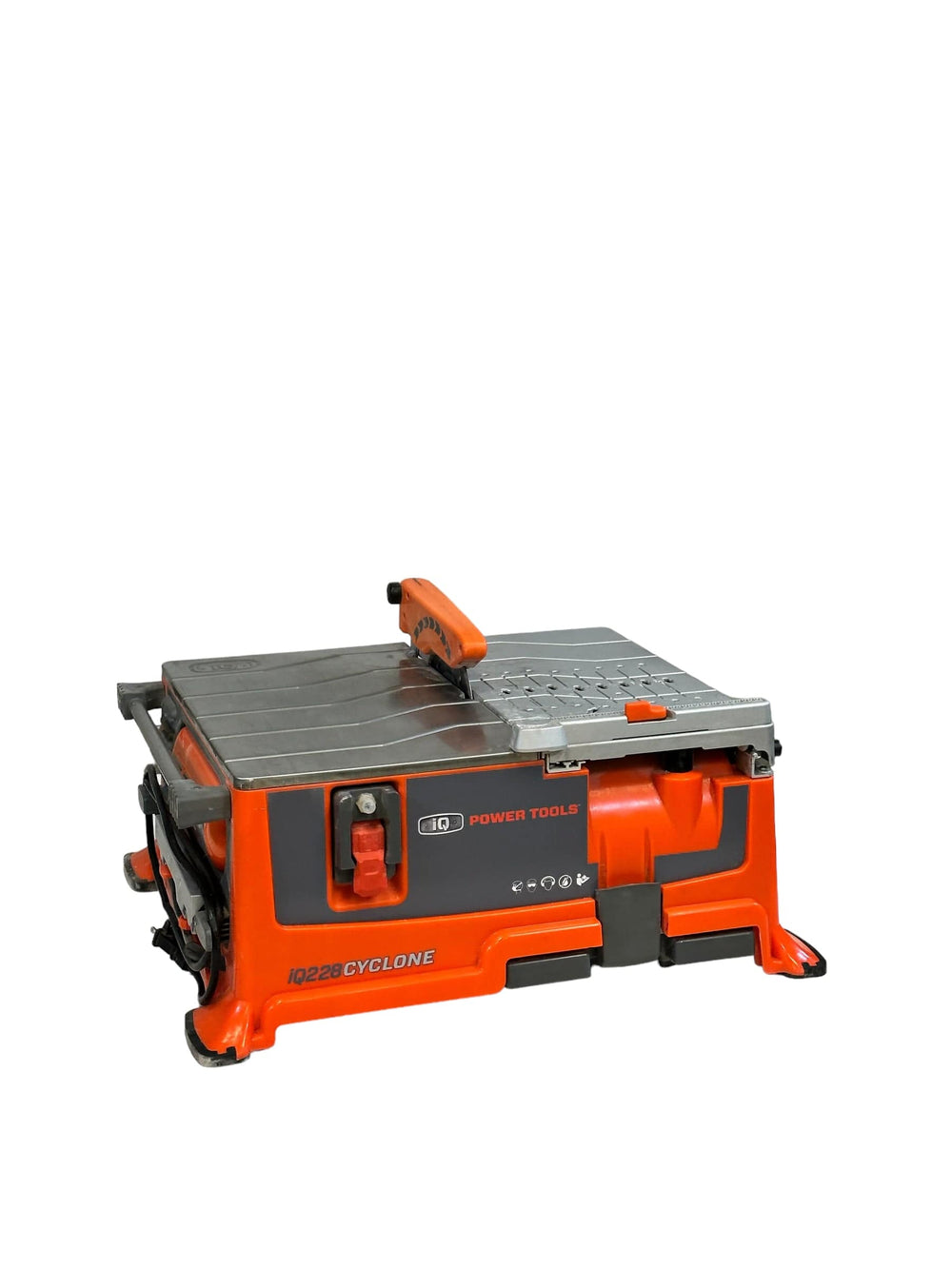 iQ228CYCLONE CE 180 mm Dry Cut Tabletop Tile Saw